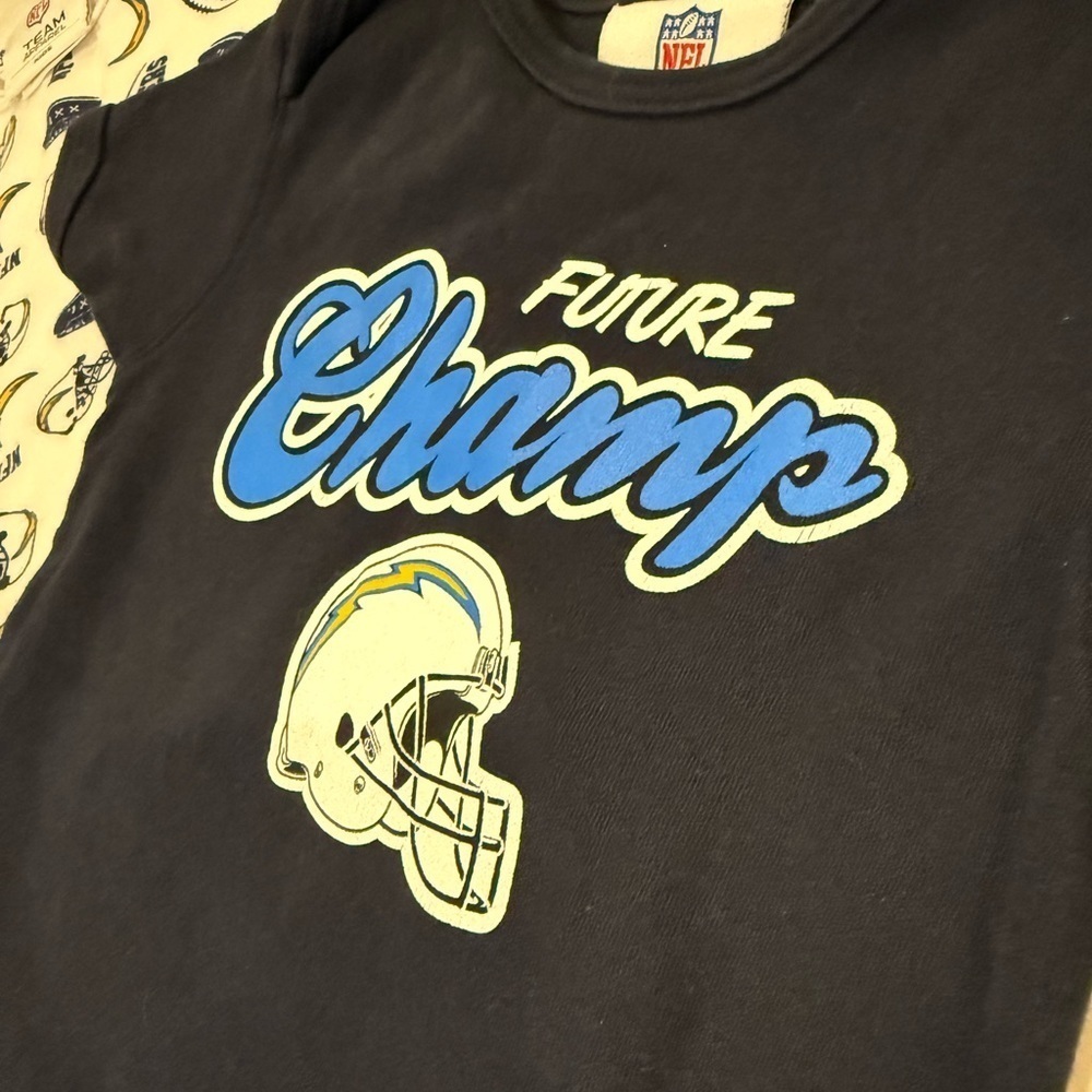 Los Angeles Chargers NFL 2 infant size 18 months bodysuits - Picture 2 of 5